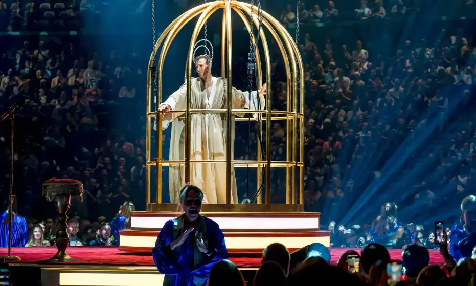 Simon Talbot - EKSTRA EXTRA