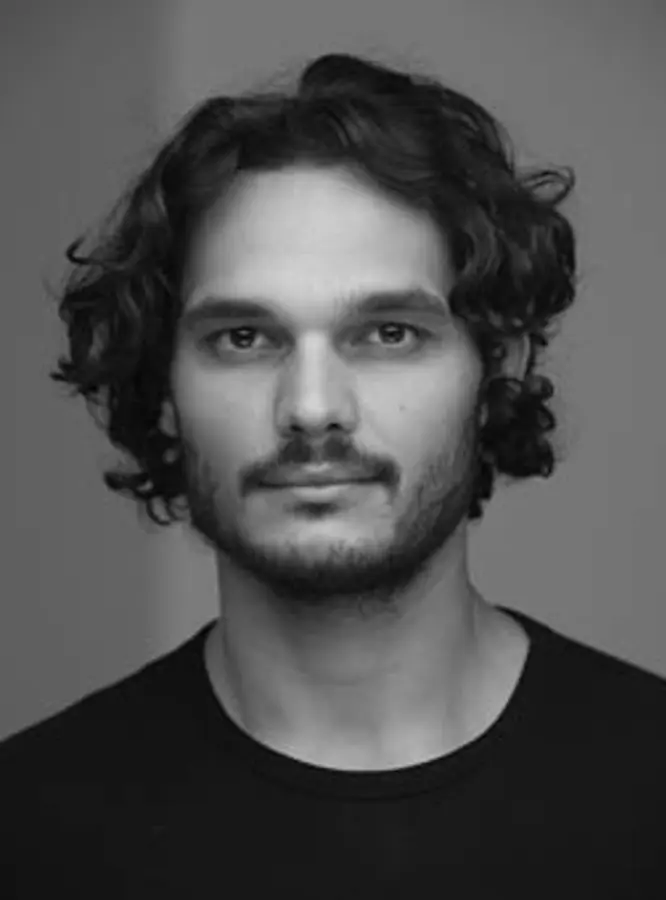 Alexander Mayah Larsen