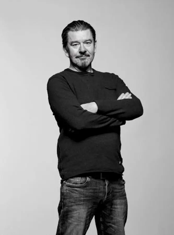 Thomas W Gabrielsson