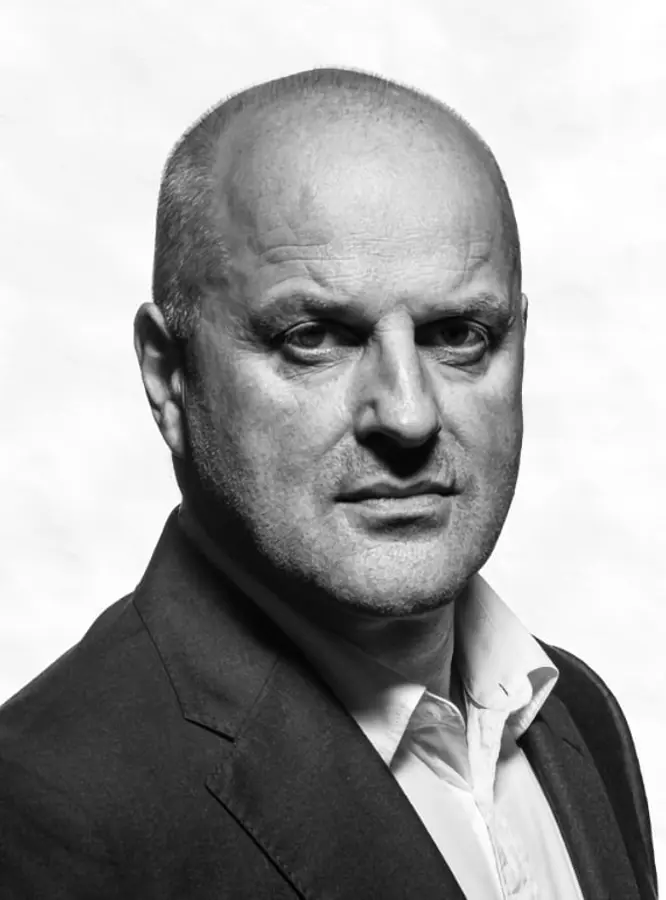 Christopher Purves